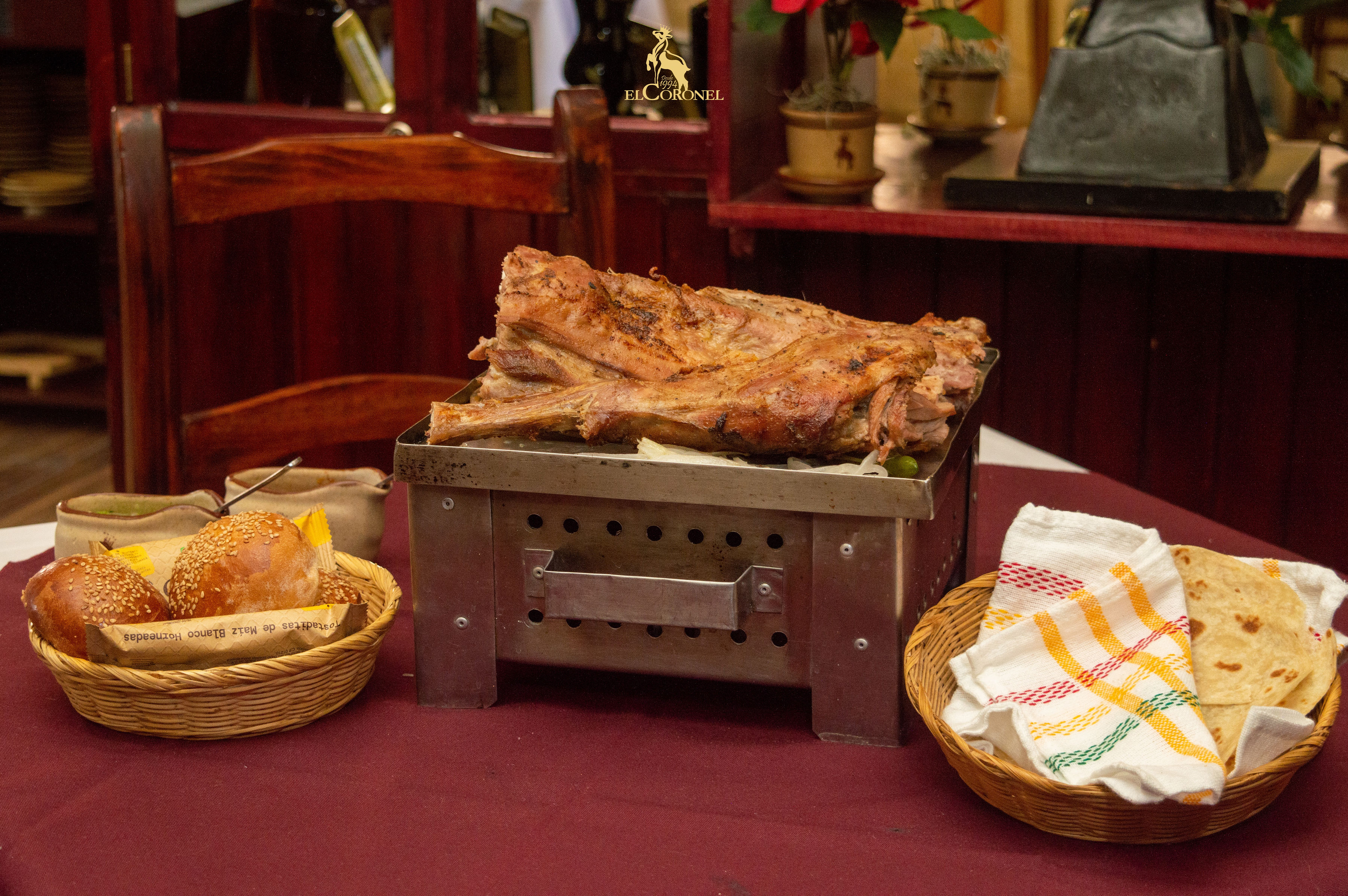 1/2 Cabrito a las Brasas – Restaurante El Coronel, Ocoyoacac